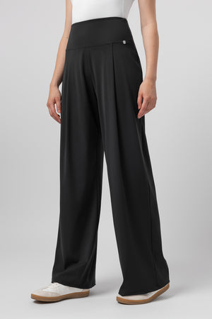 lelosi 24/7 bikses gwyneth 1