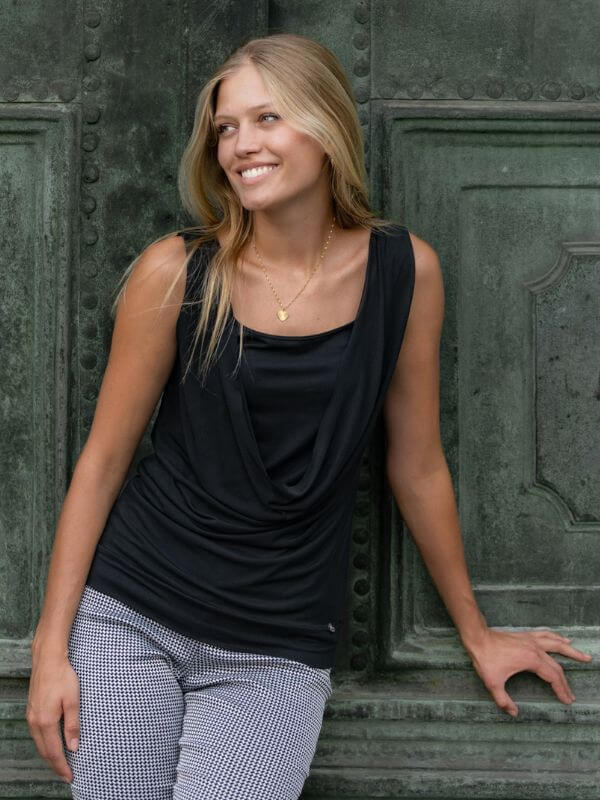 Topi bez piedurknēm