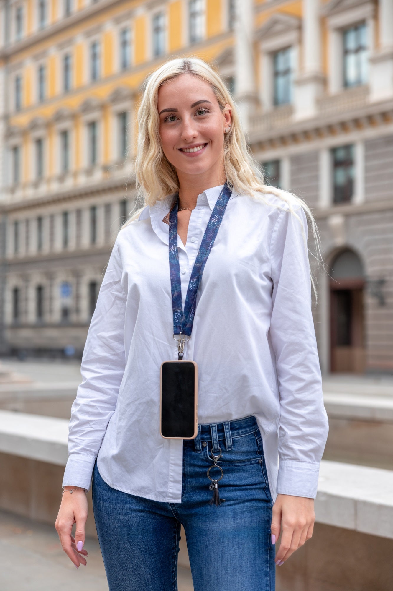 Tālruņa turētājs