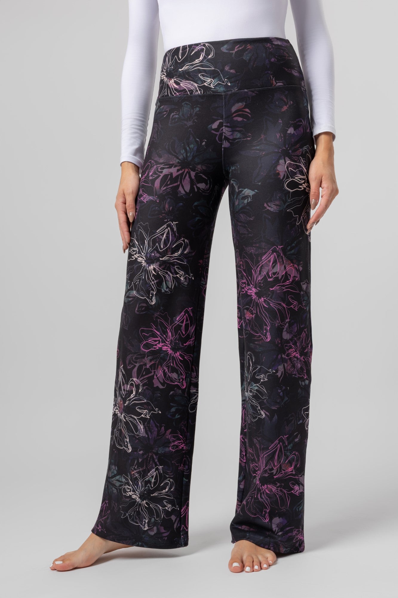 Brīva piegriezuma legingi