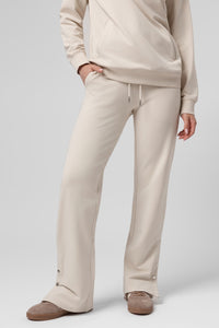 Relaxed Supercomfort sporta bikses Doja