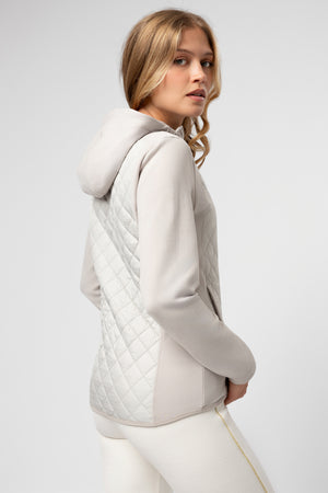 lelosi starpsezonas jaka  stirling 1